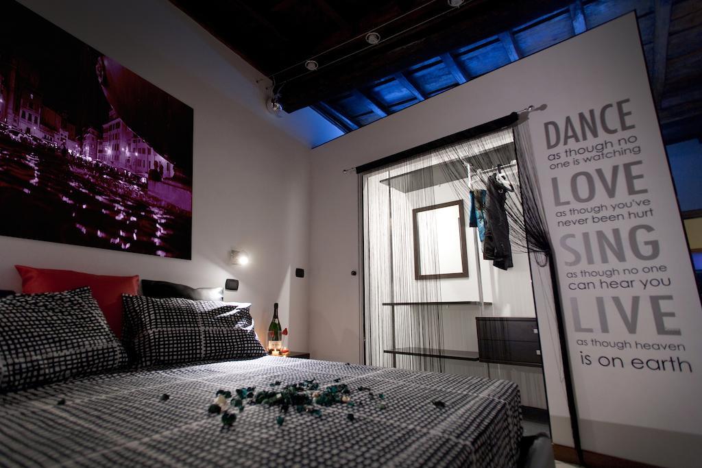 Chroma Italy - Chroma Apt Campo De' Fiori ห้อง รูปภาพ