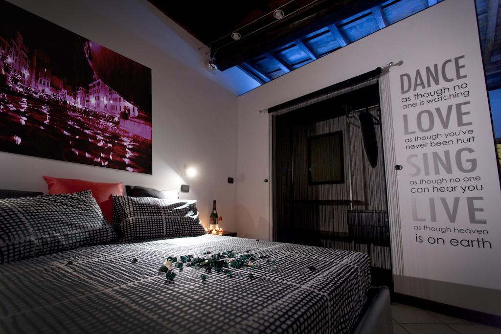 Chroma Italy - Chroma Apt Campo De' Fiori ห้อง รูปภาพ